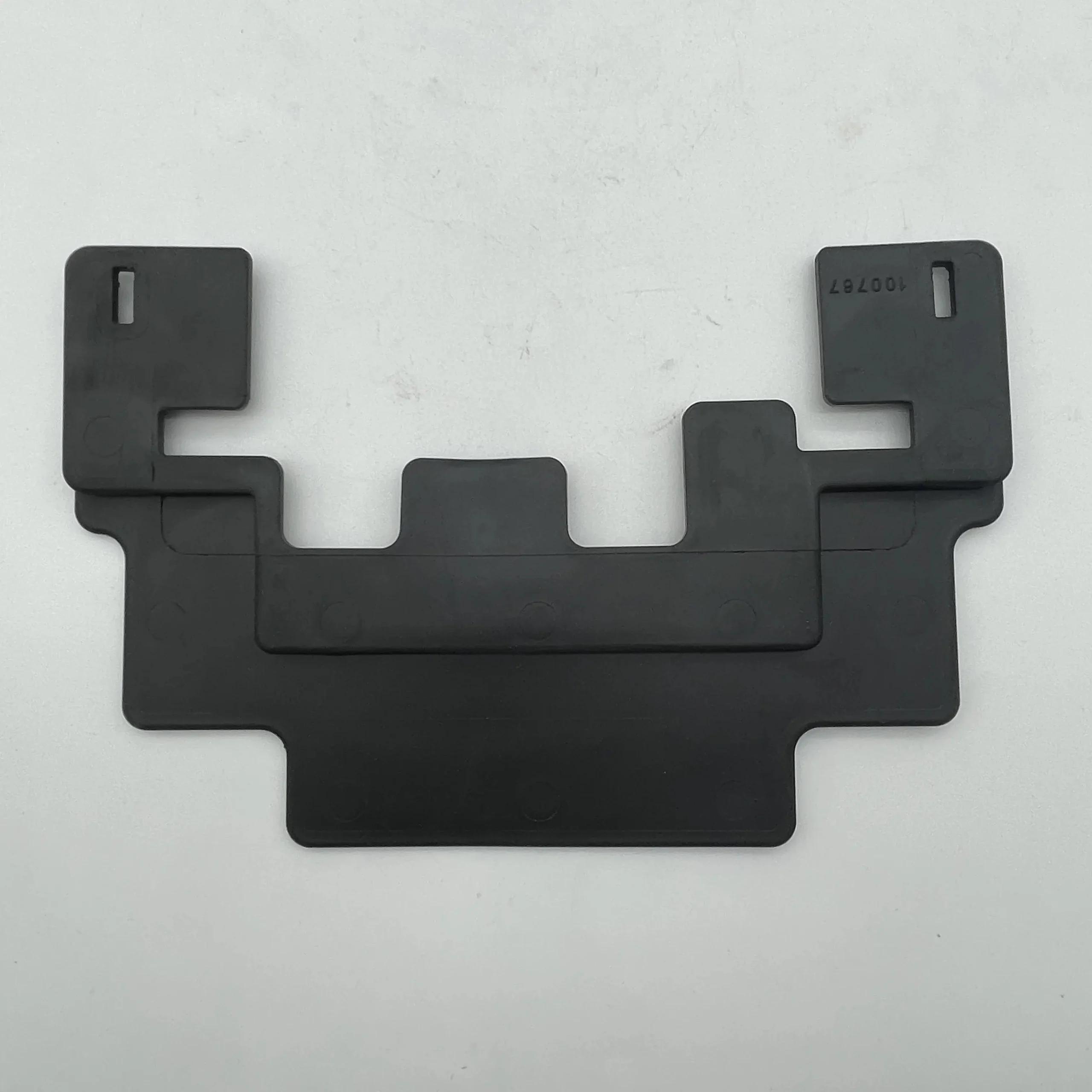 Genie Part # 100767GT – Flap, Mast Cover #1