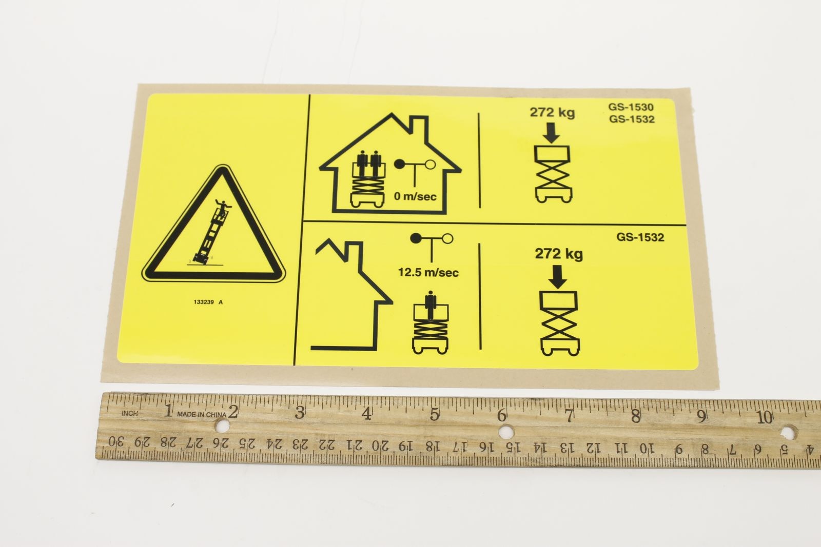 Genie Part # 133239GT – Label, Maxcap, 272kg, GS1530