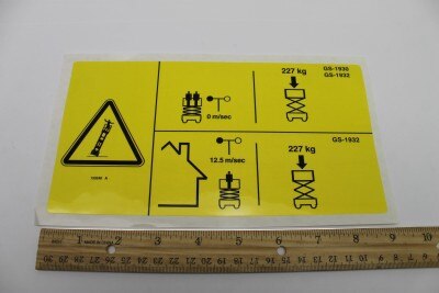 Genie Part # 133240GT – Label, Maxcap, 227kg, GS1930