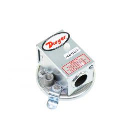 Dwyer Instruments 1900-1MR Differential Pressure Switch M/R 10 PSI 110°F
