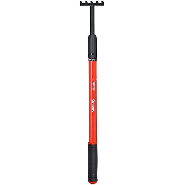 Corona Tools Cultivator Extendable Handle 18-32"