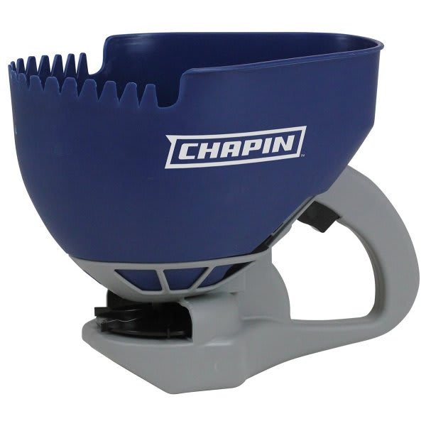Chapin 3 L. Ice Melt Hand Crank Spreader
