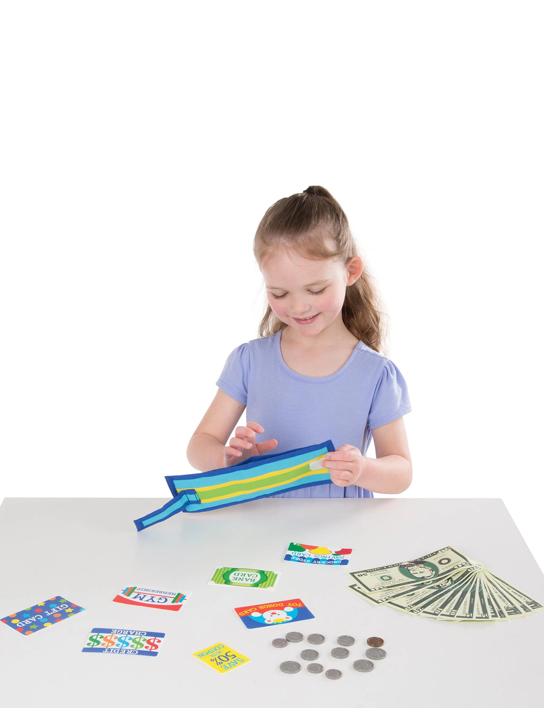 Pretend-to-spend Wallet Toy With 45 Pieces For Imaginative Play