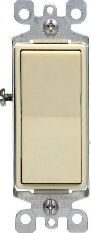 Leviton Decora 15 amps Three Pole Rocker Switch Ivory 1 pk