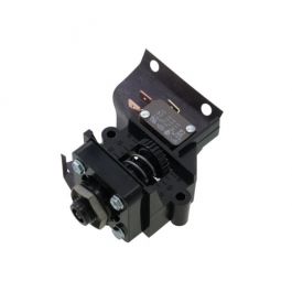 KMC Controls CCE-3003 3-SPDT Pneumatic-Electric Switch
