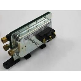 Cleveland Controls DDP-106-216 Air Flow Switch