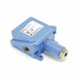 United Electric H100-218 SPDT Vacuum Switch 1/4" FNPT