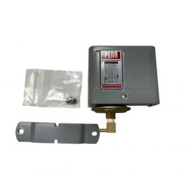 Johnson Controls P67CA-1 DPST Low-Pressure Control Switch 3-30 PSI Open-High