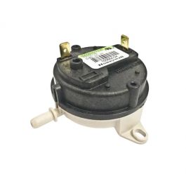 Armstrong Furnace R100684-04 SPST Pressure Switch 0.65" WC