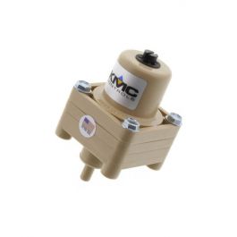 KMC Controls RCC-1012 Reversing Relay 8 PSI