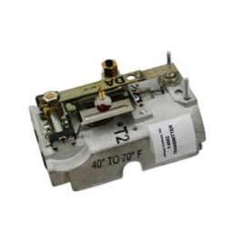 Johnson Controls T-5002-205 Temperature Transmitter 20°-70°F