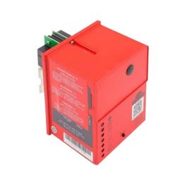 Fireye YB110DC BurnerLogix Chassis W/Direct-Coupled Amplifier 120V
